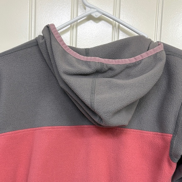 Patagonia Kids Two-Tone Fleece Hoodie - Picture 8 of 10